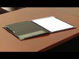 How To Carry Resumes Into An Interview Career Tips Youtube