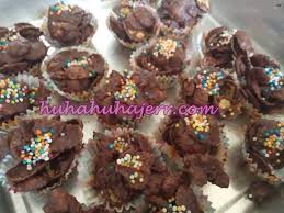 Pada dasarnya cara bikin coklat karakter itu sangatlah mudah. Resepi Cornflakes Salut Coklat Tabur Rainbow Ball Senang Sangat Membuatnya Blog Santai Santai Jerr
