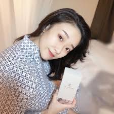 THE CHARITES 卡麗特絲