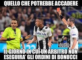 L'arbitro ha fermato in diverse occasioni il gioco decretando falli dall'una e dall'altra parte ma fino a quel momento, 36′ minuto, non. Noi Ridiamo E Gli Amici Insensibili Di Buffon Facebook