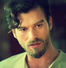 Kıvanç tatlıtuğ en son kurt seyit ve şura dizisinde kurt seyit karakterini canlandırmıştır. Kivanc Tatlitug Was Exceptional As Kurt Seyit In Kurt Seyit Ve Sura If You Haven T Watched It Then You Must Ktna Is Hosti Kivanc Tatlitug Actor Model Actors