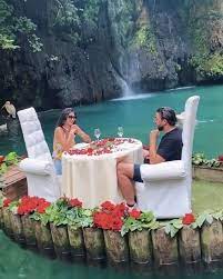 Is This The Best Restaurant In The World Video Floating Restaurant Beautiful Hotels Cool Places To Visit