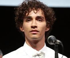 Stuart Townsend Biography