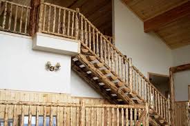 Bambu yang memiliki tubuh panjang dapat dimanfaatkan untuk membuat tangga. 5 Inspirasi Tangga Rumah Yang Unik Untuk Rumah Minimalis Produk Terbaik Sbj