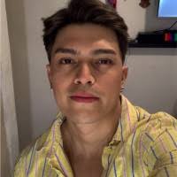 90+ perfiles de «Castorena»