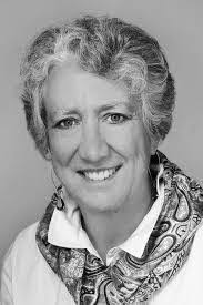 Jane Pacelli's Instagram, Twitter & Facebook