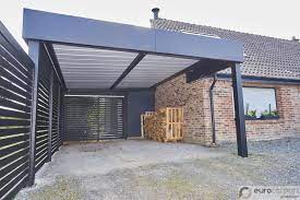 Abri Carport Sur Mesure Pouvant Accueillir Pour Certains 2 Ou 3 Voitures Fabrication En Aluminium Soude Abri De Voiture Moderne Toit De Tole Facade Maison