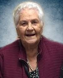 Anna Crimi's Instagram, Twitter & Facebook