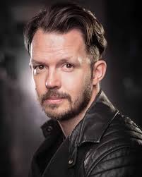 Raymond Whelan's Instagram, Twitter & Facebook