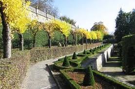 Barocker Schlossgarten Wurzburg Urlaub Bayern Ausflug Urlaub