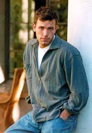 May 11, 2021 · ben affleck and jennifer lopez didn't just rekindle their romance within the last 2 weeks, instead, it's been building since february. Die 82 Besten Ideen Zu Ben Affleck Ben Affleck Z Cam Gq Manner