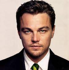 Inverted Triangle Wide Forehead And Narrow Chin Line Style Choice Hair Close To The Head With No Volume Leonardo Dicaprio Actors Leo Dicaprio