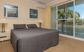 H 36cm x w 51cm pick up gold coast or can arrange delivery for a fee. Secluded Gold Coast Accommodation For Essential Workers In Elanora Qld Isle Of Palms