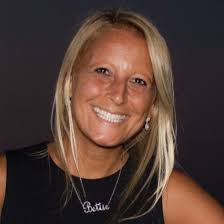 Bettie Levy's Instagram, Twitter & Facebook