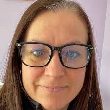 Jodi Mcdade's Instagram, Twitter & Facebook