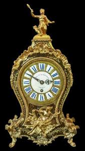 console clock in boulle style marquetry period 1750 antieke klokken klok retro klok