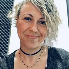 Michele Rivard's Instagram, Twitter & Facebook