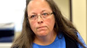 Is Kentucky clerk Kim Davis back in hot water?