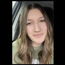 Ashley Sponsler's Instagram, Twitter & Facebook