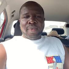 Femi Ajibade (@FemiAjibadeMD)