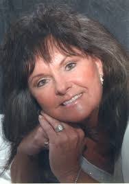 Geraldine Chambers's Instagram, Twitter & Facebook