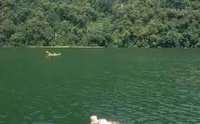 Swam in the deep dayang bunting lake. 6qsuu35tz6ncpm