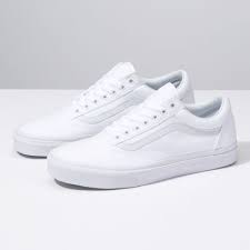 Black And White Vans Shoes For Girls Classic Tumble Old Skool Shop Classic Shoes At Vans Casual Shoes Women Women Shoes Girls Shoes