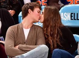 Résultat de recherche d'images pour "ansel elgort"