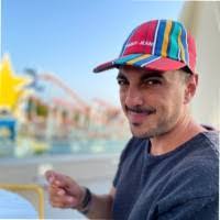 Roberto Arencibia's Instagram, Twitter & Facebook