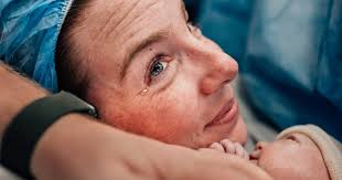 10 of the best childbirth photos you need to see.