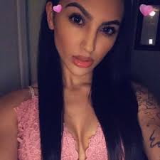 Jean Vargas (@thecasualjean)