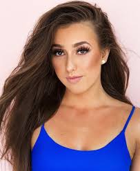 Fame Girls 💙 #famegirls #fameboys #fameagenda #models #talent #production  #pr #stylist #eventplanner #choreographer #dancers #vocalists #actors  ##rovingentertainment #corporateevents #specialevents #premiumevents  #costumedesign #entertainment #theatre ...