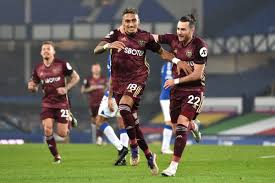 Günün öne çıkan karşılaşmalarından olan leeds united everton mücadelesi a spor ekranlarından naklen mücadeleyi canlı olarak haberimizden izleyebilirsiniz. Leeds Player Ratings Everton 0 1 Leeds A Deserved Win After A Very Open Game Through It All Together