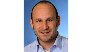 Thomas Deppe's Instagram, Twitter & Facebook