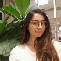 100+ ملفًا شخصيًا يحتوي على “Farida”