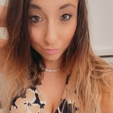 Emma Kraemer's Instagram, Twitter & Facebook