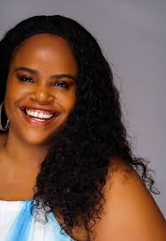 Meet Courtney Lyneé