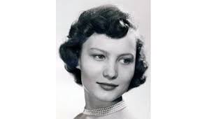 EMMA HULL Obituary (2015)