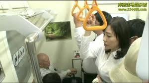 VKO-19 痴漢にイカされる人妻 - VJAV.com