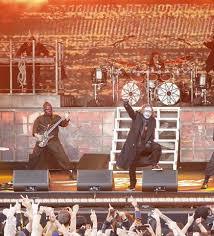 The event will take place at the hipodromo de los andes in bogota, colombia on december 6 and it will feature: Knotfest El Festival Fundado Por Slipknot Podria Llegar A Chile Muy Pronto