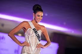 After experiencing miss universe 2017 live in person josselyn and i tell you who we loved, who we didn't love and what we. Top 10 Miss Universe 2017 Evening Gown Preliminary Competition Ask The Crown