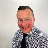 Mark Cryer's Instagram, Twitter & Facebook