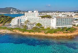 Read our guide to find the best beach club for you on spain's balearic island of ibiza. 11 Top Rated Resorts In Ibiza Planetware