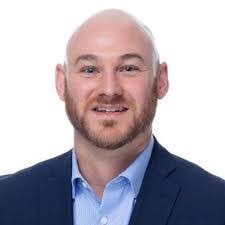 Derek Burr's Instagram, Twitter & Facebook