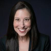 Cynthia Goldberg's Instagram, Twitter & Facebook