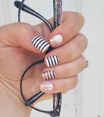 Color Street Swiss And Tell Coming Up Rose Gold Between The Lines Color Street Nails Nails Hair And Nails