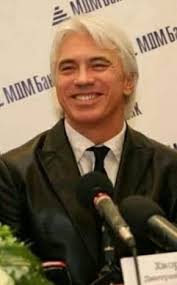 Anyone has the translation or subtitles for this interview?