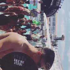Flaps fm radio jamie jones. Sander Dellariva Home Facebook