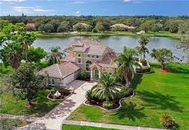 1721 Amberwynd Circle W Palmetto Fl 34221 Ever Dreamed Of Living On An Island Check Out Snead Island S Best Picturesque Mediterranean Homes Gated Community