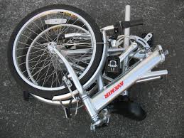 The designs of folding bikes have advanced in leaps and bounds because of people's desire to have something more efficient and compact. Avenir Folding Bike Off 67 Medpharmres Com